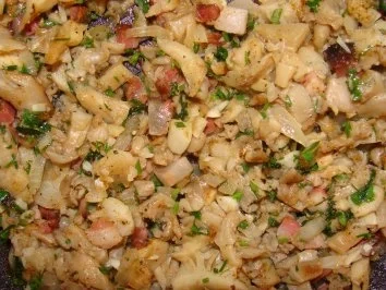 Rezept: Kartoffeln gefüllt mit Austernpilzragout Bild Nr. 3 Kartoffeln gefüllt mit Austernpilzragout - Rezept - Bild Nr. 3