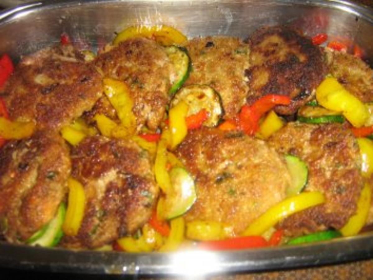 Frikadellen Auflauf Oriental - einfach - 134 kcal/100g