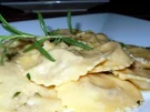 Ravioli mit Gorgonzola-Walnuss-Füllung - Rezept