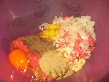 Rezept: Fleisch: Lisa's Krautwickel Bild Nr. 8 Fleisch: Lisa's Krautwickel - Rezept - Bild Nr. 8