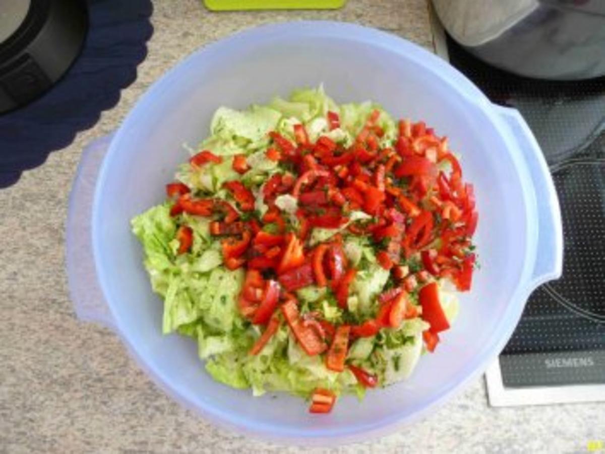 Salate : Ein bunter Salat... - Rezept - Bild Nr. 2