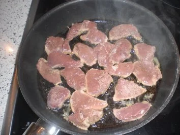 Kalbsleber in Zwiebelsahnesoße - Rezept - Bild Nr. 3