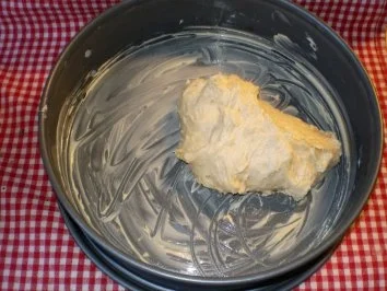 Apfelkuchen mit Rumrosinen - Rezept - Bild Nr. 2