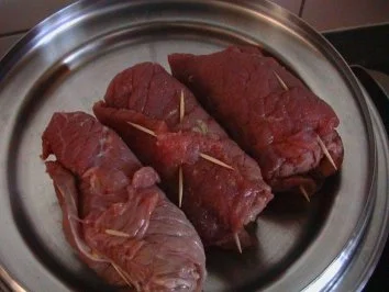 Rezept: Rinder-Rolladen mit diversen Füllungen Bild Nr. 9 Rinder-Rolladen mit diversen Füllungen - Rezept - Bild Nr. 9