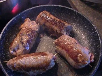 Rezept: Rinder-Rolladen mit diversen Füllungen Bild Nr. 10 Rinder-Rolladen mit diversen Füllungen - Rezept - Bild Nr. 10