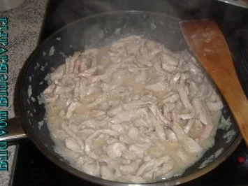 Fleischgerichte: Brigittes Geschnetzeltes vom Kalb - Rezept - Bild Nr. 4