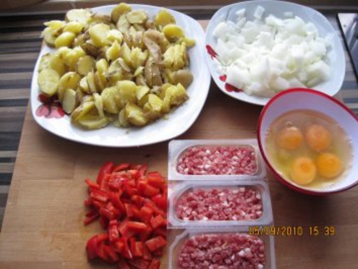 Bratkartoffeln mit Paprika und Schinkenwürfeln - Rezept - Bild Nr. 3