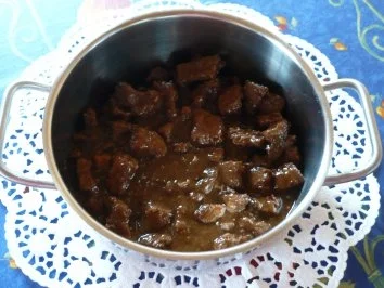 Rindergulasch nach Maikes Art - Rezept