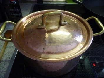 Kaninchen : Keule mit Zwiebelsoße, an Rotkohl und Salzkartoffeln - Rezept - Bild Nr. 11