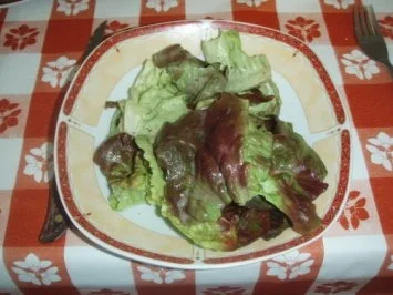 Bandnudeln mit Pfifferlingsauce und Salat - Rezept - Bild Nr. 2