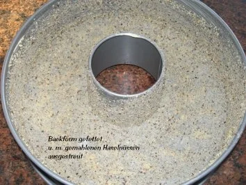 Rezept: Rührteig: GUGELHUPF in Kranzform Bild Nr. 3 Rührteig: GUGELHUPF in Kranzform - Rezept - Bild Nr. 3