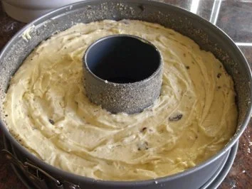 Rezept: Rührteig: GUGELHUPF in Kranzform Bild Nr. 6 Rührteig: GUGELHUPF in Kranzform - Rezept - Bild Nr. 6