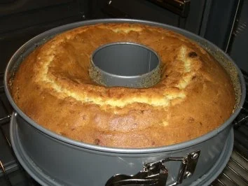 Rezept: Rührteig: GUGELHUPF in Kranzform Bild Nr. 7 Rührteig: GUGELHUPF in Kranzform - Rezept - Bild Nr. 7