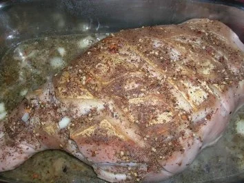 Spanferkelkeule mariniert mit Gemüse und Gnocchi - Rezept - Bild Nr. 6