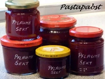 Pflaume-Sekt-Konfitüre - Rezept