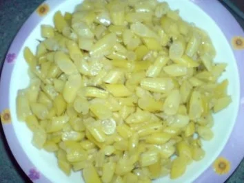 Rezept: Bohnensalat schmeckt auch gut mit Kochmettwurst Bohnensalat schmeckt auch gut mit Kochmettwurst - Rezept