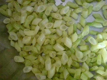 Rezept: Bohnensalat schmeckt auch gut mit Kochmettwurst Bild Nr. 5 Bohnensalat schmeckt auch gut mit Kochmettwurst - Rezept - Bild Nr. 5