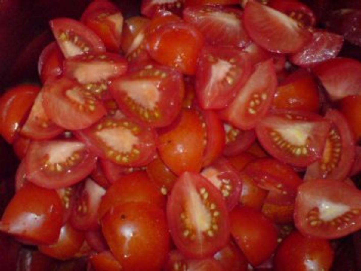 Bohnensalat schmeckt auch gut mit Kochmettwurst - Rezept - Bild Nr. 12