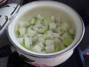 Rezept: Gemüsebeilagen : Kohlrabigemüse Bild Nr. 2 Gemüsebeilagen : Kohlrabigemüse - Rezept - Bild Nr. 2