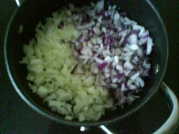 Rezept: Zwiebel-Curry-Ketchup Bild Nr. 3 Zwiebel-Curry-Ketchup - Rezept - Bild Nr. 3