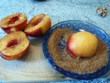 Rezept: Nektarinen mit Baiserhaube Bild Nr. 3 Nektarinen mit Baiserhaube - Rezept - Bild Nr. 3