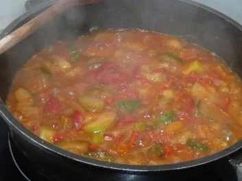 Rezept: Pfannengericht: Gemüse mit Gabelspaghetti Bild Nr. 2 Pfannengericht: Gemüse mit Gabelspaghetti - Rezept - Bild Nr. 2