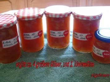 Rezept: Birnenkonfitüre mit kandierter Ananas und Schuss Birnenkonfitüre mit kandierter Ananas und Schuss - Rezept