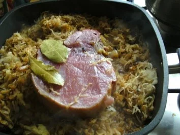 geschmortes Sauerkraut mit Stampfkartoffeln .. und Kassler - Rezept - Bild Nr. 3