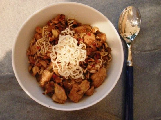 Scharfes Schweinchen mit Mie-Nudeln - Rezept - Bild Nr. 2