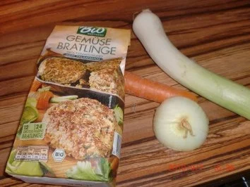 Rezept: Vegetarisch: Gemüse Pflanzerl Bild Nr. 7 Vegetarisch: Gemüse Pflanzerl - Rezept - Bild Nr. 7