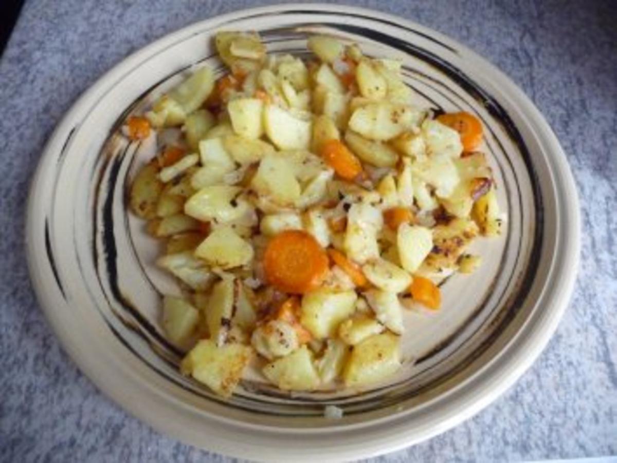 Eiergerichte : Bratkartoffeln mit Spiegelei - Rezept - Bild Nr. 3