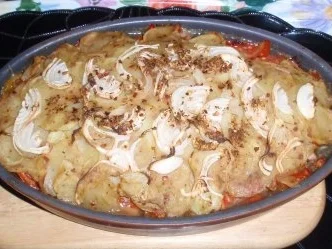 Rezept: Kartoffelauflauf mit Gemüse und Wacholderschinken Bild Nr. 8 Kartoffelauflauf mit Gemüse und Wacholderschinken - Rezept - Bild Nr. 8