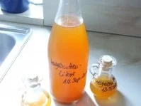 Rezept: Hagebuttenlikör Hagebuttenlikör - Rezept