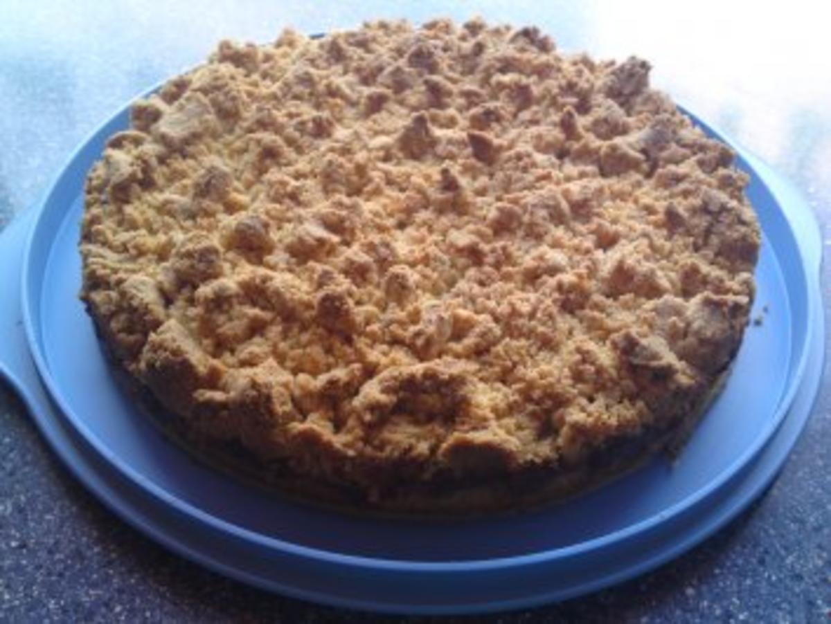 Bilder für Apfelkuchen mit Mandelstreusel - Rezept