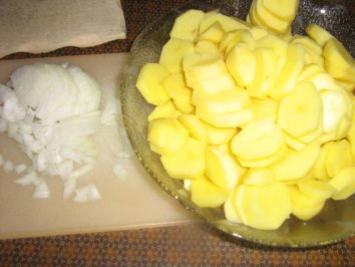 Nürnberger Würstchen an Bratkartoffeln - Rezept - Bild Nr. 3