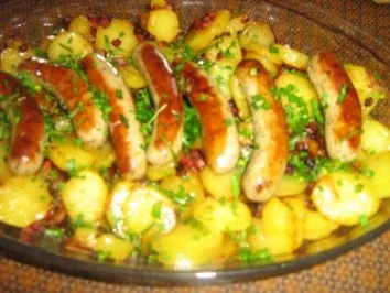Rezept: Nürnberger Würstchen an Bratkartoffeln Bild Nr. 6 Nürnberger Würstchen an Bratkartoffeln - Rezept - Bild Nr. 6