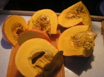 Kürbissemmeln mit Ingwer - Rezept