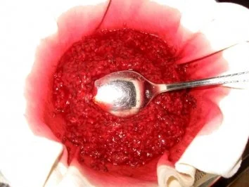 Himbeer - Weinessig selbstgemacht für meine Frau - Rezept - Bild Nr. 5