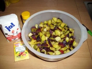 Rezept: Zwetschgen-Zimt-Marmelade Bild Nr. 2 Zwetschgen-Zimt-Marmelade - Rezept - Bild Nr. 2