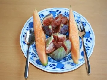 Rezept: Vorspeise: Feigen mit Schinken und Melone Vorspeise: Feigen mit Schinken und Melone - Rezept