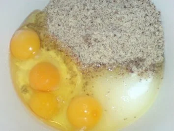 Nuss-Muffin mit Blaubeeren - Rezept - Bild Nr. 5