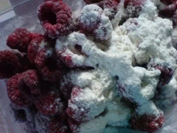 Rezept: Quarktorte mit Himbeeren und Kokos Bild Nr. 5 Quarktorte mit Himbeeren und Kokos - Rezept - Bild Nr. 5