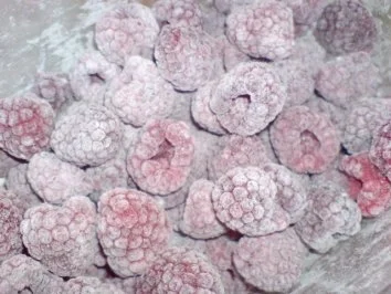 Rezept: Quarktorte mit Himbeeren und Kokos Bild Nr. 6 Quarktorte mit Himbeeren und Kokos - Rezept - Bild Nr. 6