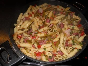 Rezept: Pasta alla Caterina Bild Nr. 2 Pasta alla Caterina - Rezept - Bild Nr. 2