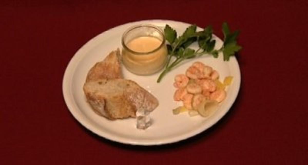 Garnelen in Knoblauch-Ananas mit Sherry-Dip und Baguette (Ilse Storb) - Rezept