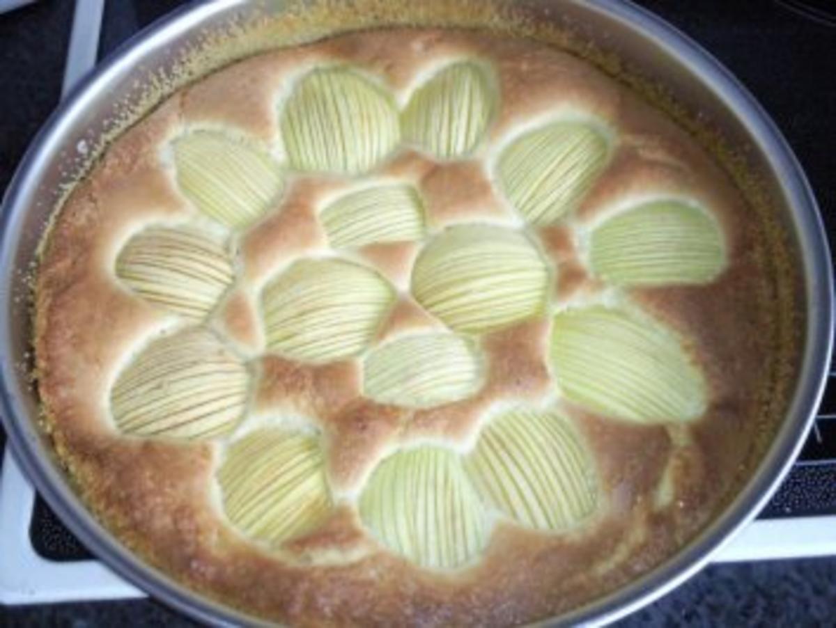 Apfelkuchen - Rezept - Bild Nr. 2