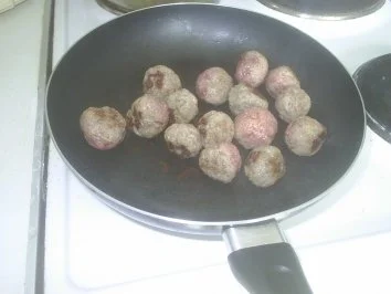 Rezept: köttbullar aus dem Ofen Bild Nr. 2 köttbullar aus dem Ofen - Rezept - Bild Nr. 2