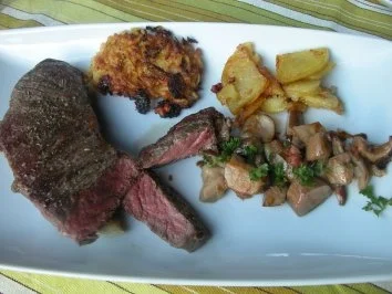 Rezept: Variationen von Kartoffeln mit Steinpilzen und Rumpsteak Variationen von Kartoffeln mit Steinpilzen und Rumpsteak - Rezept