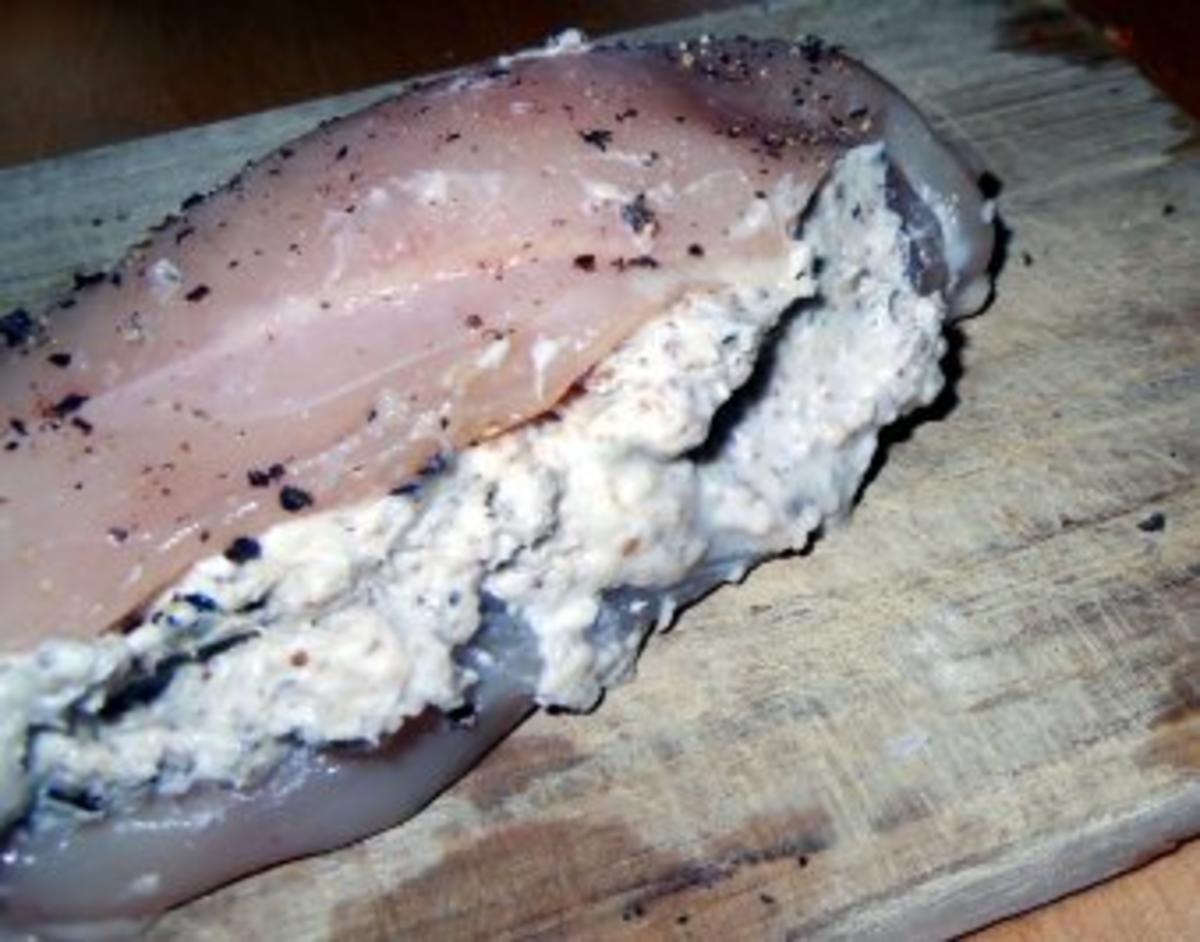 Hähnchenbrust mit Walnuss-Gorgonzola-Füllung - Rezept - Bild Nr. 4