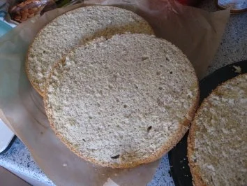 Rezept: Torte - Tauftorte Cornelius Bild Nr. 5 Torte - Tauftorte Cornelius - Rezept - Bild Nr. 5